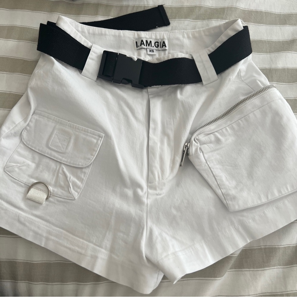 I.AM.GIA Cargo Shorts size XS Women's Harper Utility With Belt white high Rise